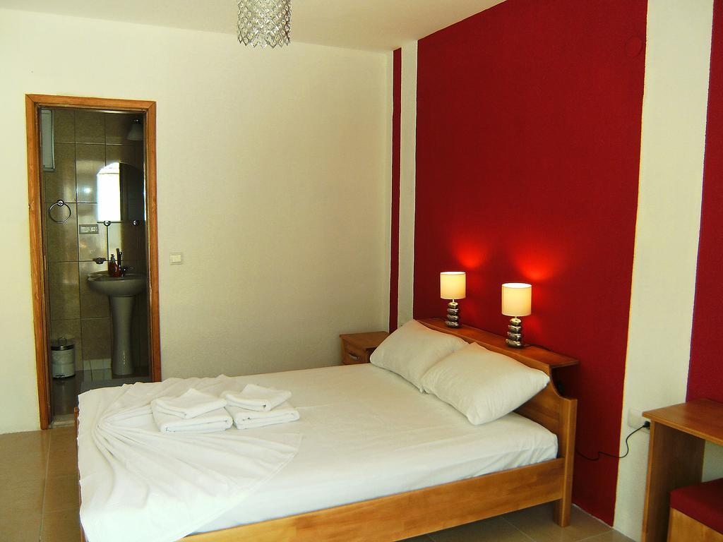 Отель Merhaba Bungalow Beykonak Номер фото
